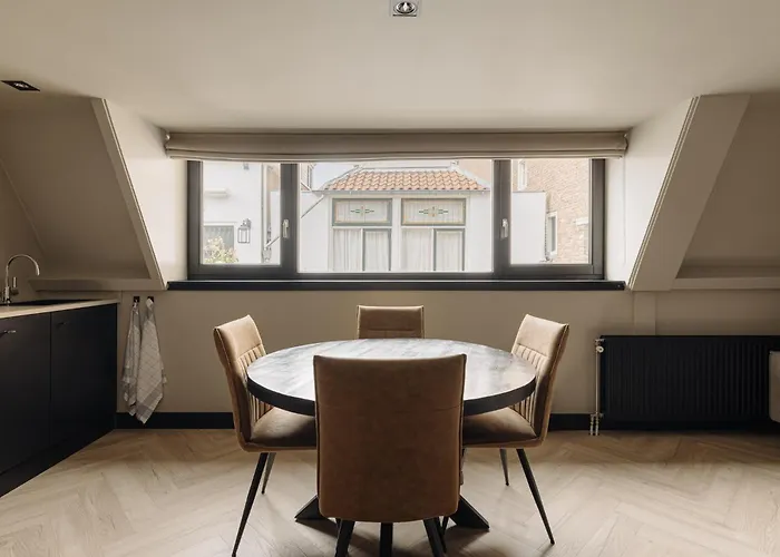 De Ooievaar * Naarden