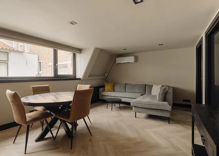 Apartment De Ooievaar *