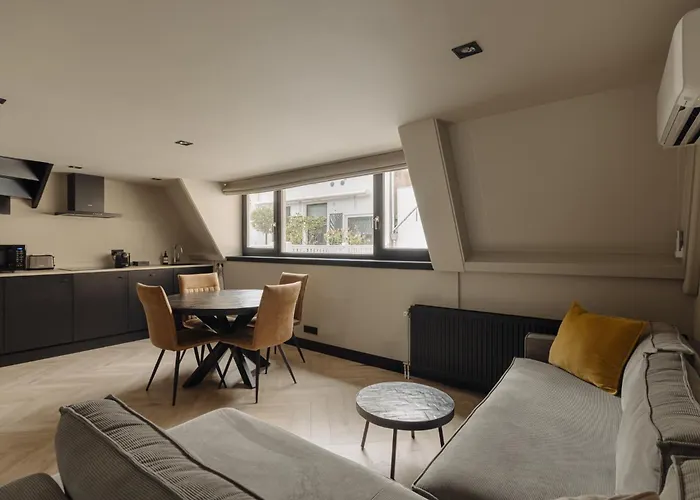 De Ooievaar * 纳尔登